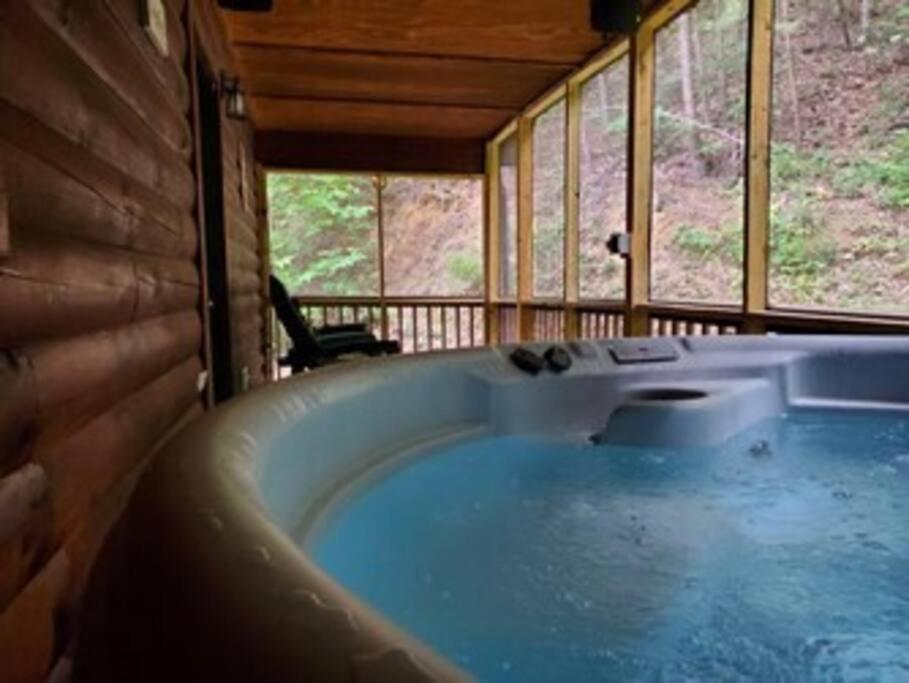 Beary Tale! Your Happily Ever After Starts Here! Holiday home