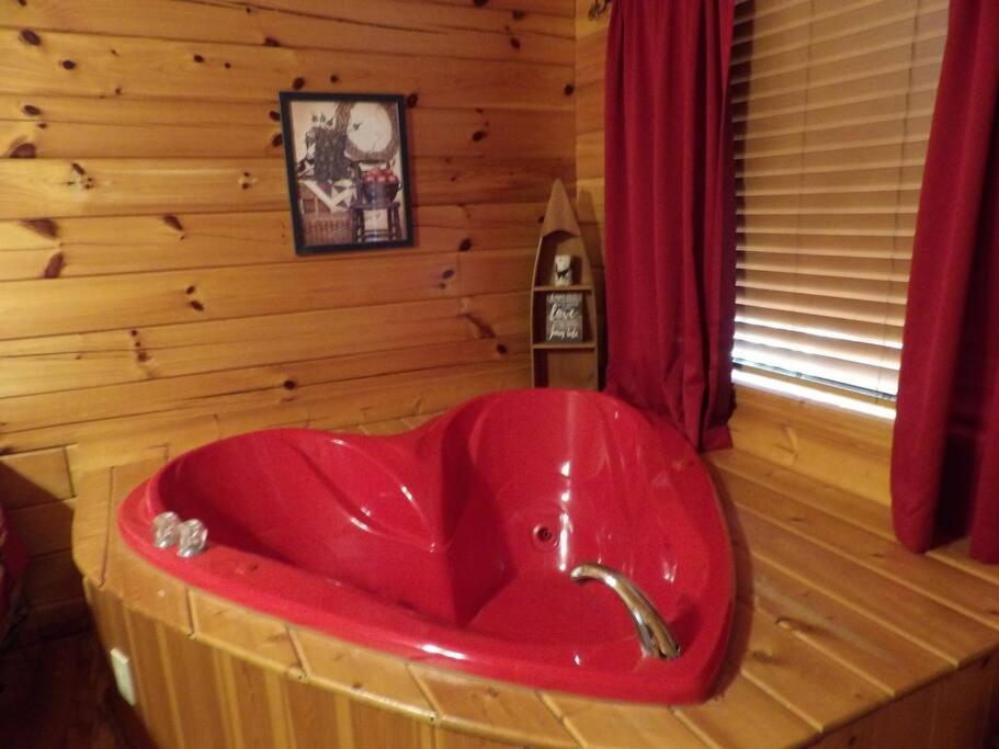 Holiday home Beary Tale! Your Happily Ever After Starts Here! *